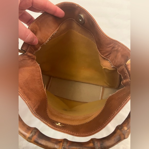 Gucci Diana Large Hobo Shoulder Bag - Picture 5 of 15